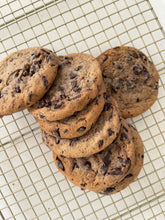 Load image into Gallery viewer, CHOC CHUNK DELUXE COOKIES