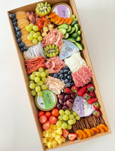 Load image into Gallery viewer, THOMAS LARGE GRAZE