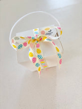 Load image into Gallery viewer, EASTER MINI COOKIE BOX (15 Pack) 🐣💛
