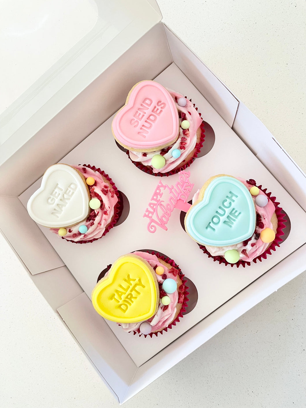 CHEEKY CUPCAKES